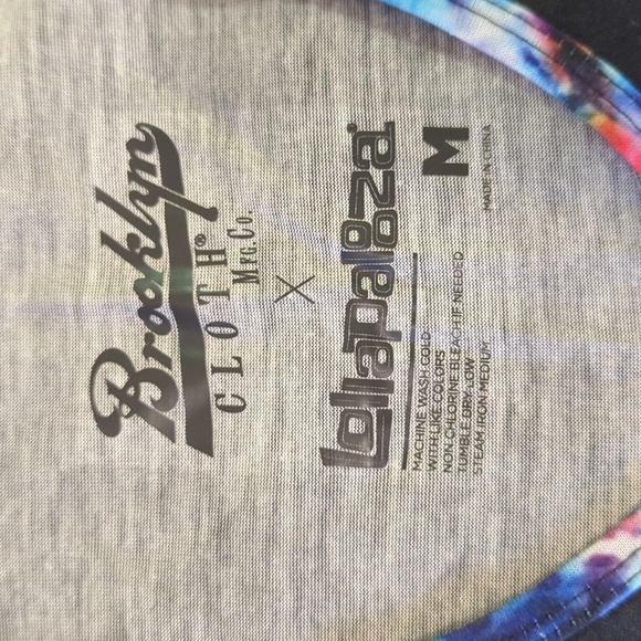 Tank - Picture 3 of 3